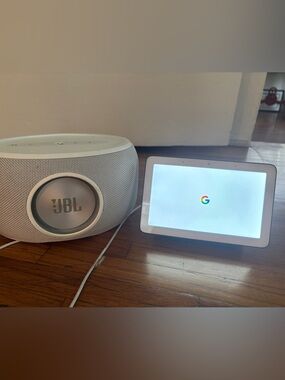 Google Nest Hub + JBL Link 300 voice activated speaker combo